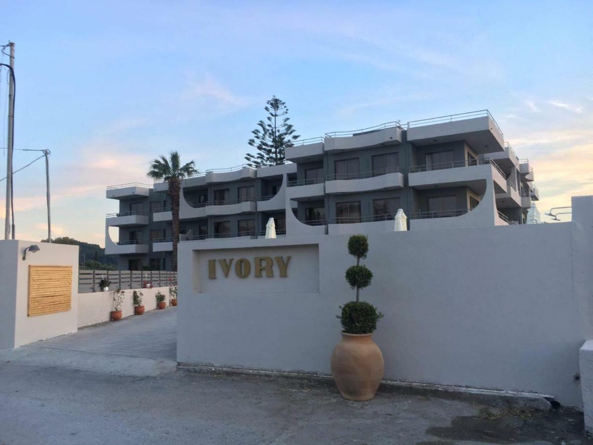Ivory Hotel Theológos Exterior foto